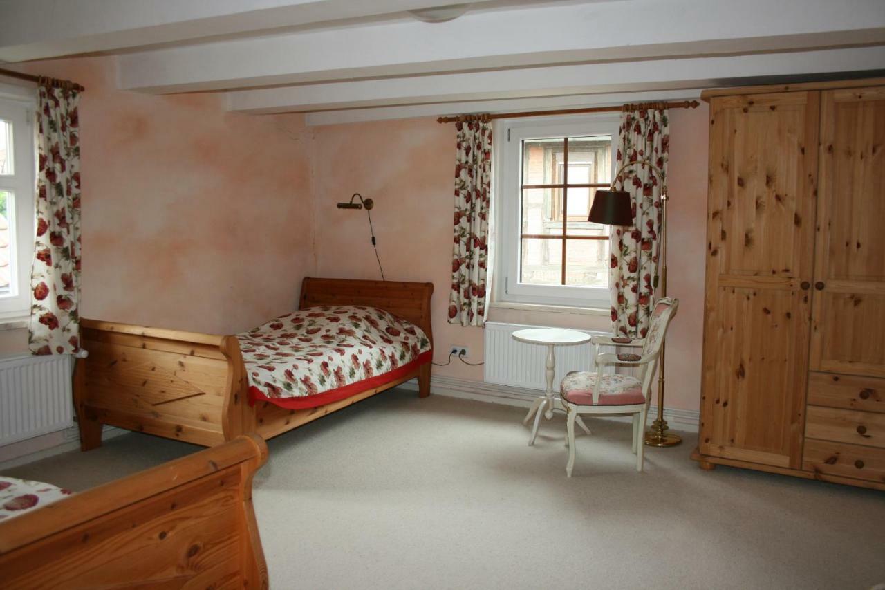 Apartments Cafe Brennnessel Veltheim 외부 사진