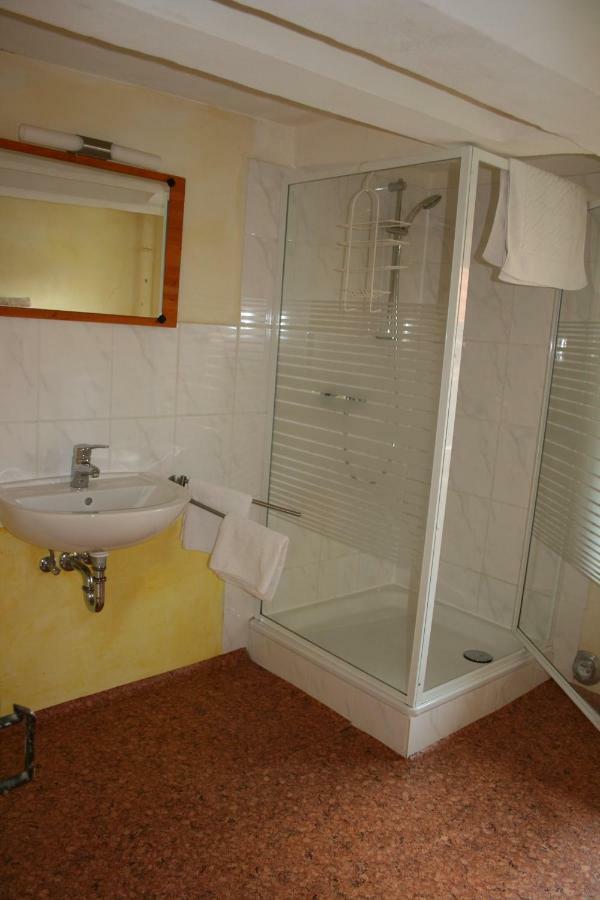 Apartments Cafe Brennnessel Veltheim 외부 사진